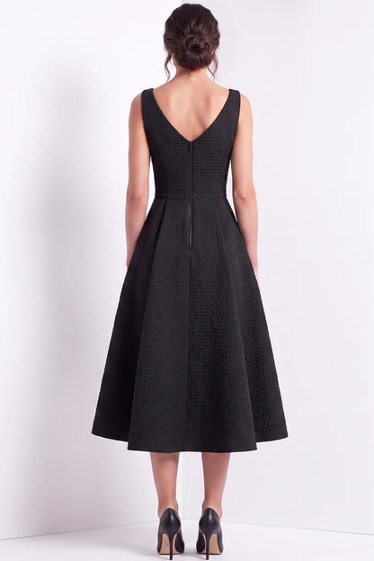 Textured V-Neck Midi A-Line Dress with Pockets