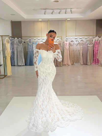 Lace Off-the-Shoulder Mermaid Wedding Dress