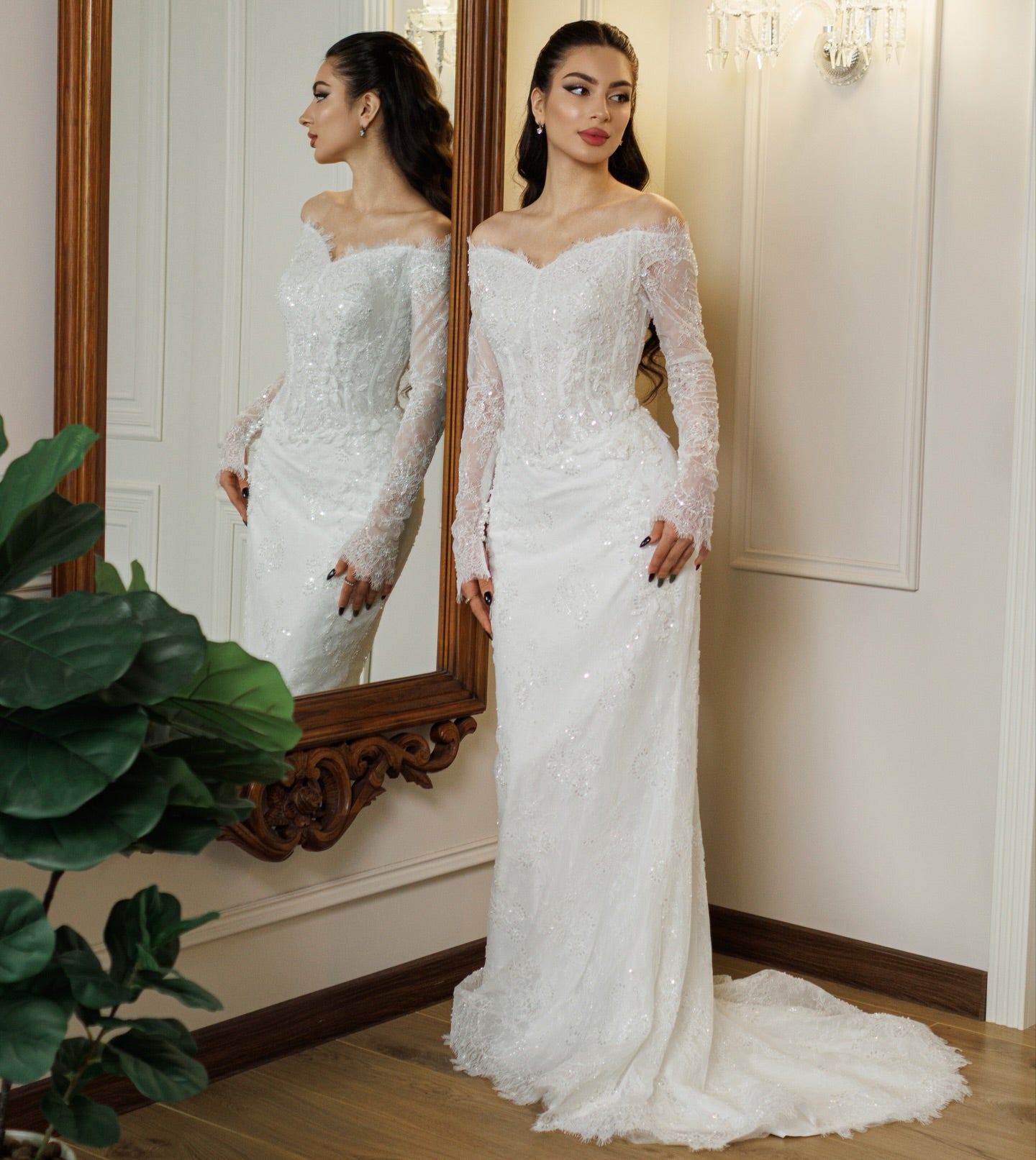 Off-the-Shoulder Lace Mermaid Wedding Dress