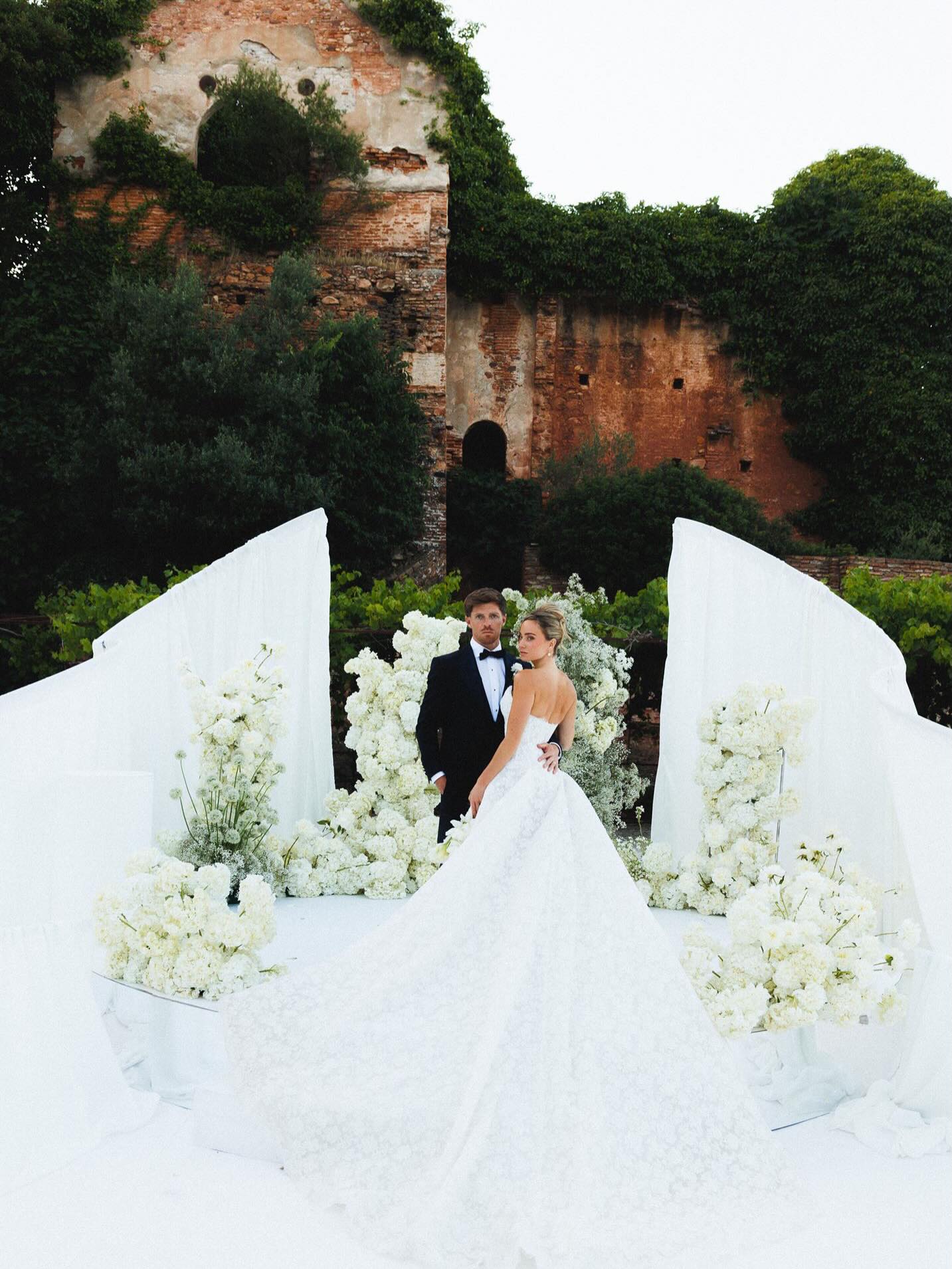 Strapless Sweetheart Lace A-Line Wedding Dress