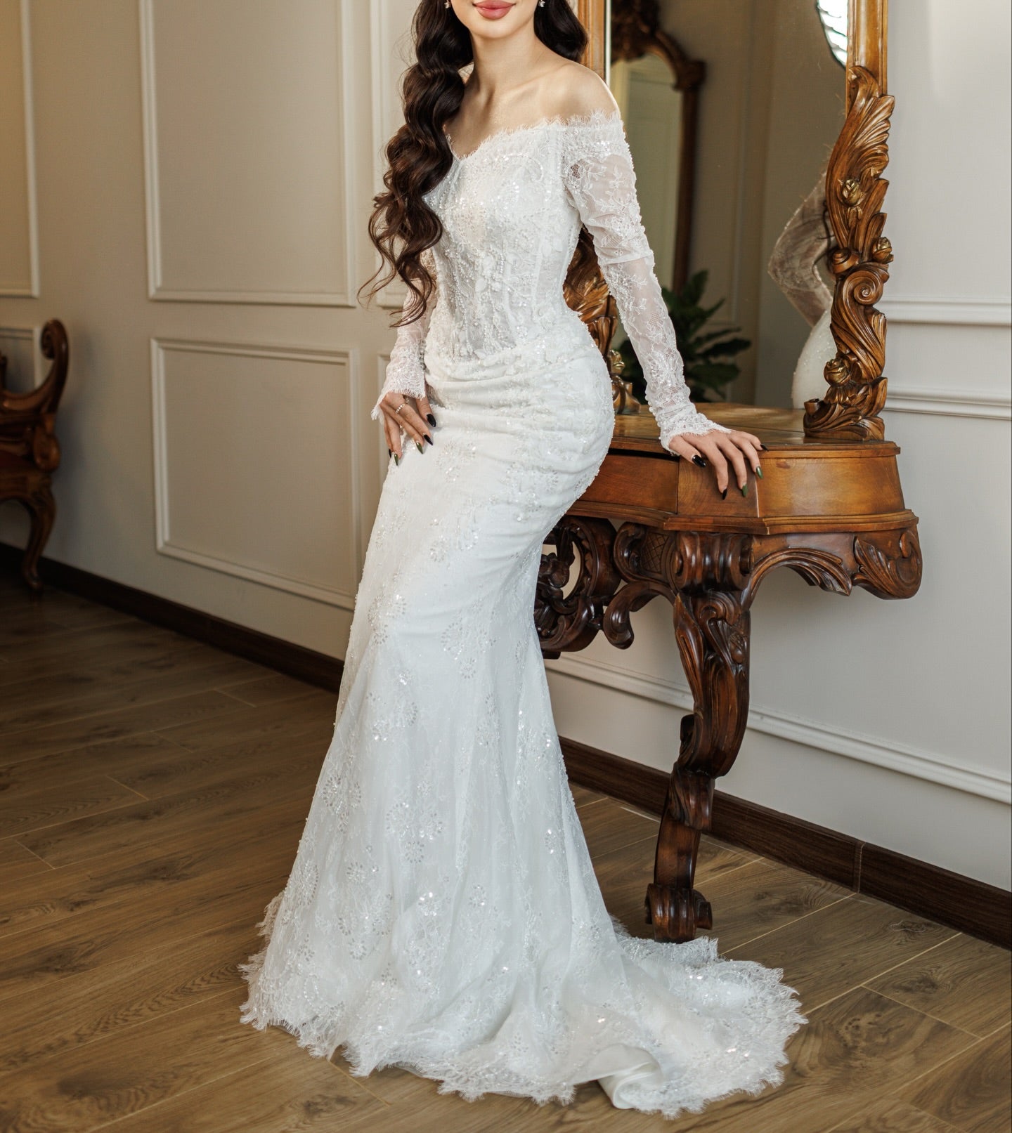 Off-the-Shoulder Lace Mermaid Wedding Dress