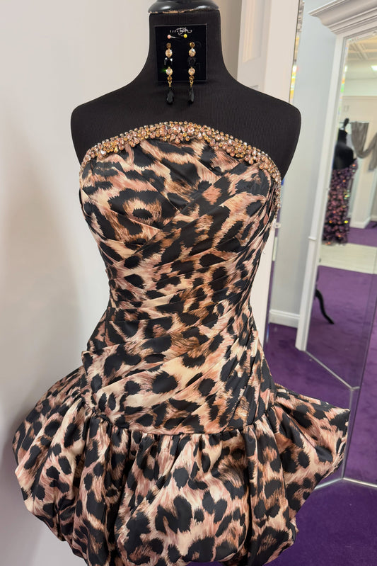 Strapless Ruched Bubble Skirt Mini Party Dress