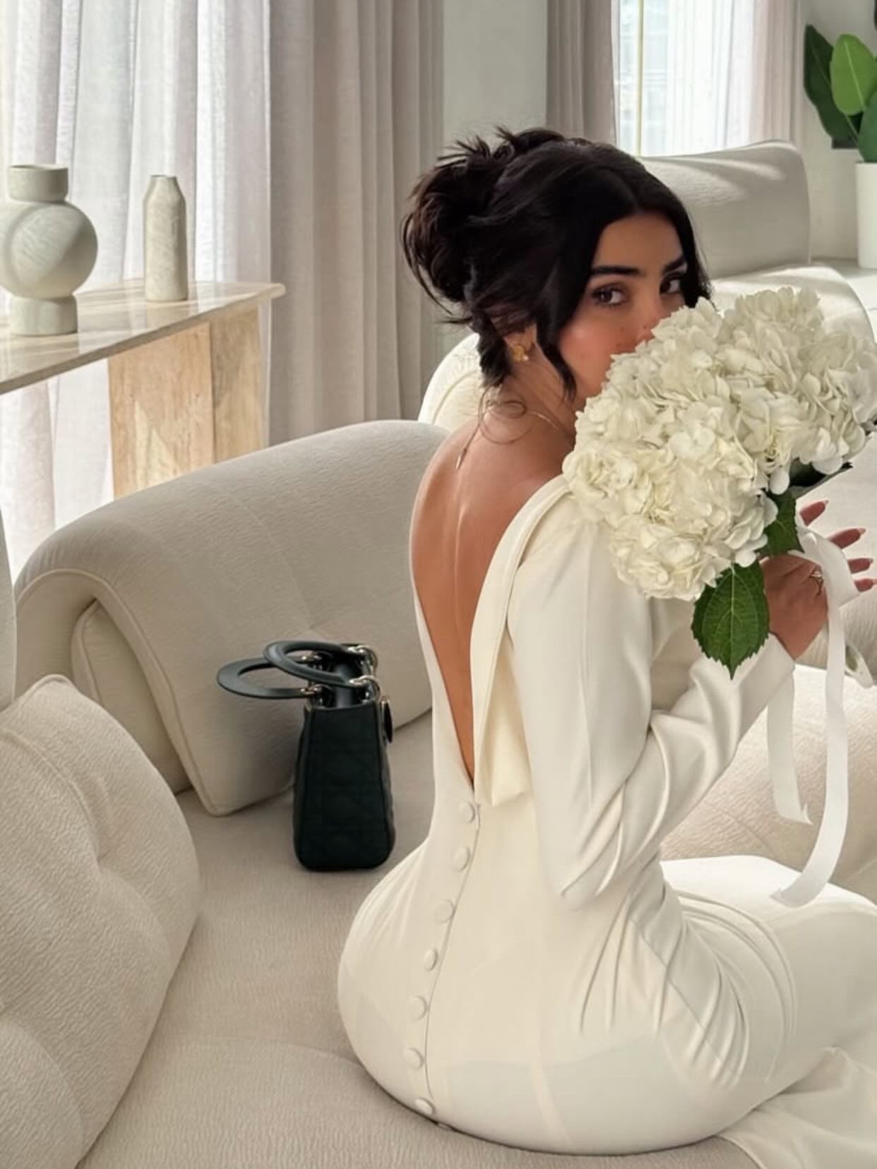 Long Sleeve Mermaid Wedding Dress with Open Back