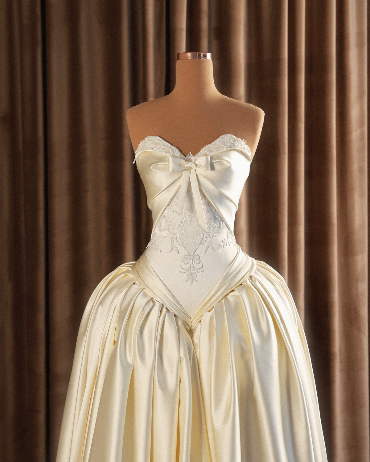 Basque Waist Ball Gown Wedding Dress with Bow