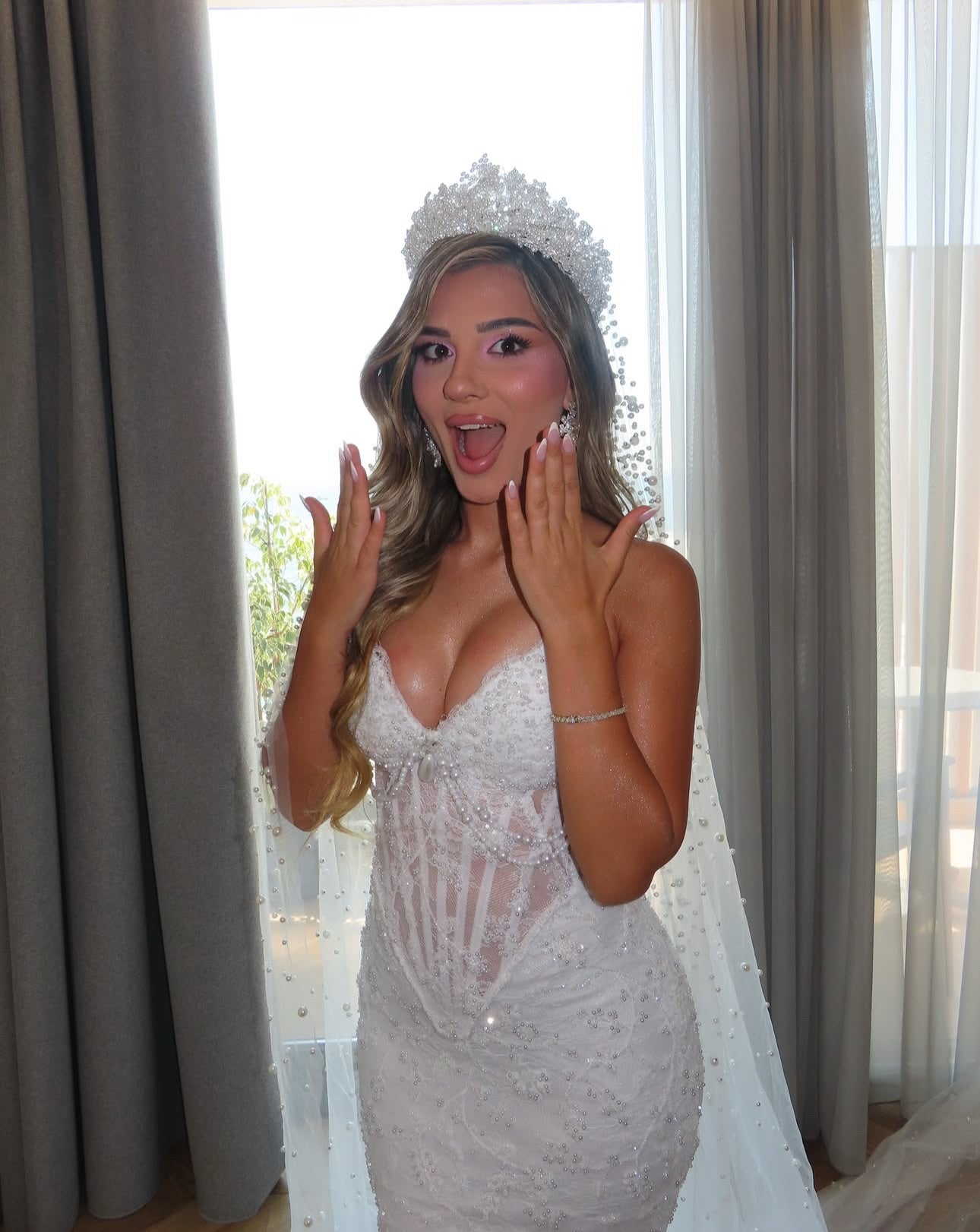 Corset Mermaid Wedding Dress with Pearl Beading