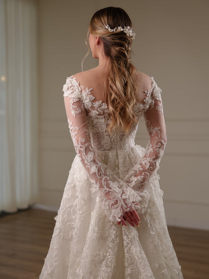 Lace Applique A-Line Wedding Dress with Sleeves