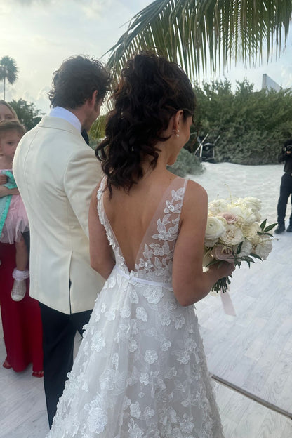 3D Floral Applique V-Neck A-Line Wedding Dress
