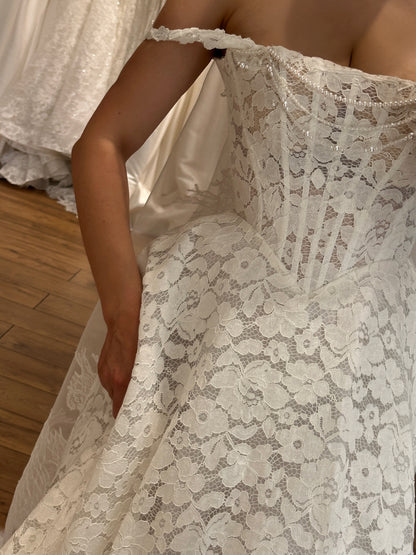 Corset Lace A-Line Wedding Dress with Train