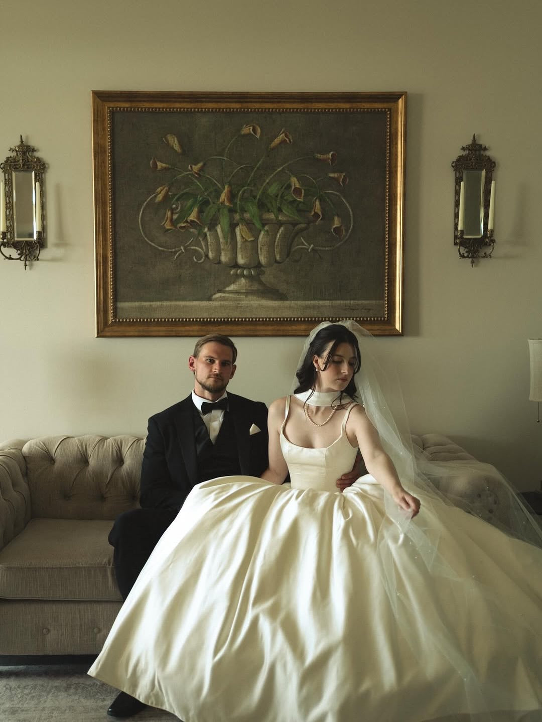 Sleeveless Square Neck Ball Gown Wedding Dress