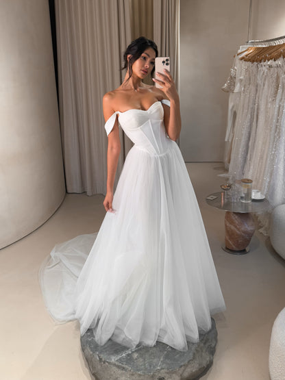 Corset Tulle A-Line Wedding Dress