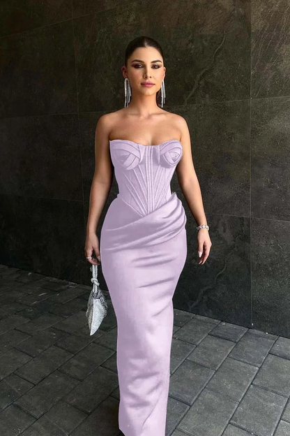 Black Sleeveless Strapless Sweetheart Mermaid Prom Dress