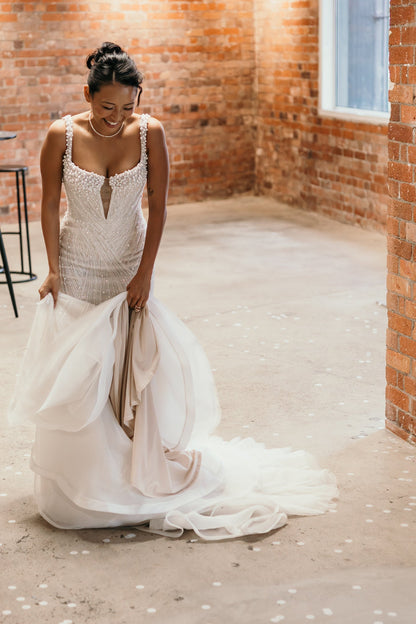 Mermaid Sleeveless Back Zipper Pearl Beaded Wedding Dress