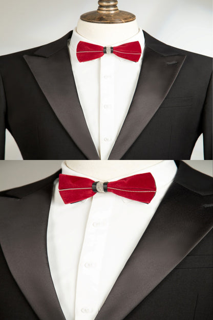 Simple Black With Flap Peaked Lapel Three Pieces Prom Suit Striped