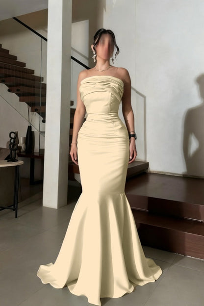 Stunning Satin Strapless Sleeveless Long Mermaid Prom Dress