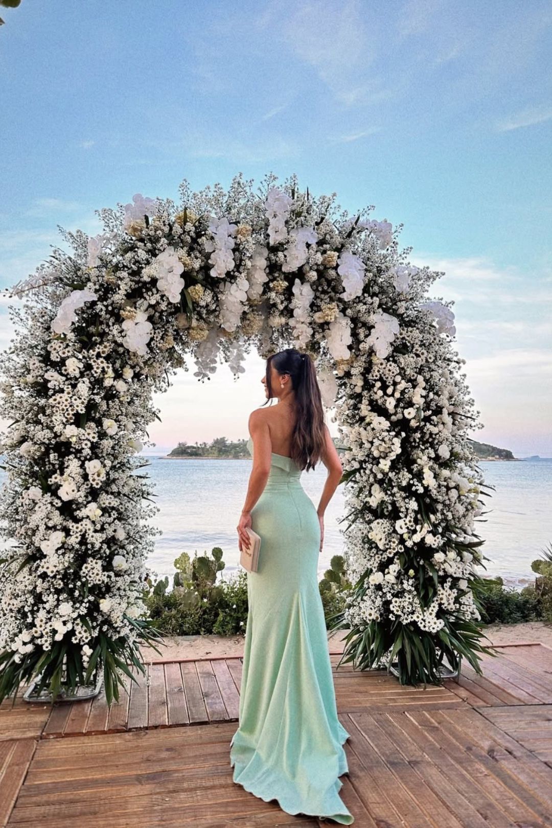 Elegant Mermaid Strapless Mint Green Sleeveless Prom Dress