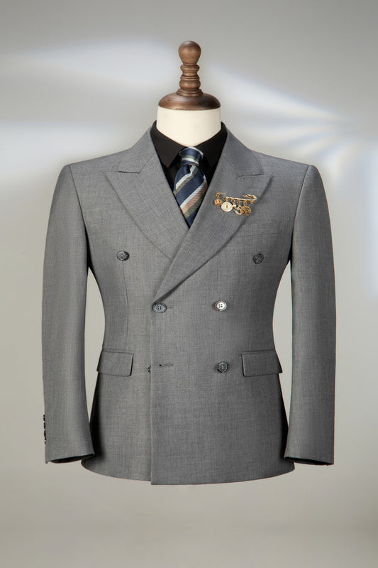 Grey Notched Lapel Three Pieces Prom Suit For Casual with Flap Pockets