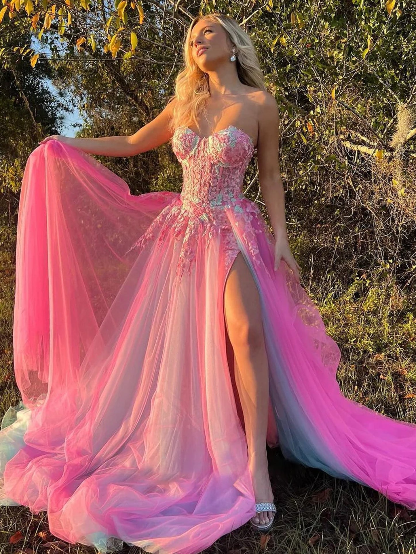 A-Line Sweetheart Pleated Tulle High Slit Party Gowns Off-Shoulder Sequined Applique Prom Dress