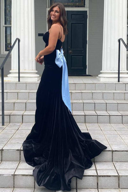 V-Neck Spaghetti Straps Sleeveless Velvet Trumpet Mermaid Prom Dress with Big Bow