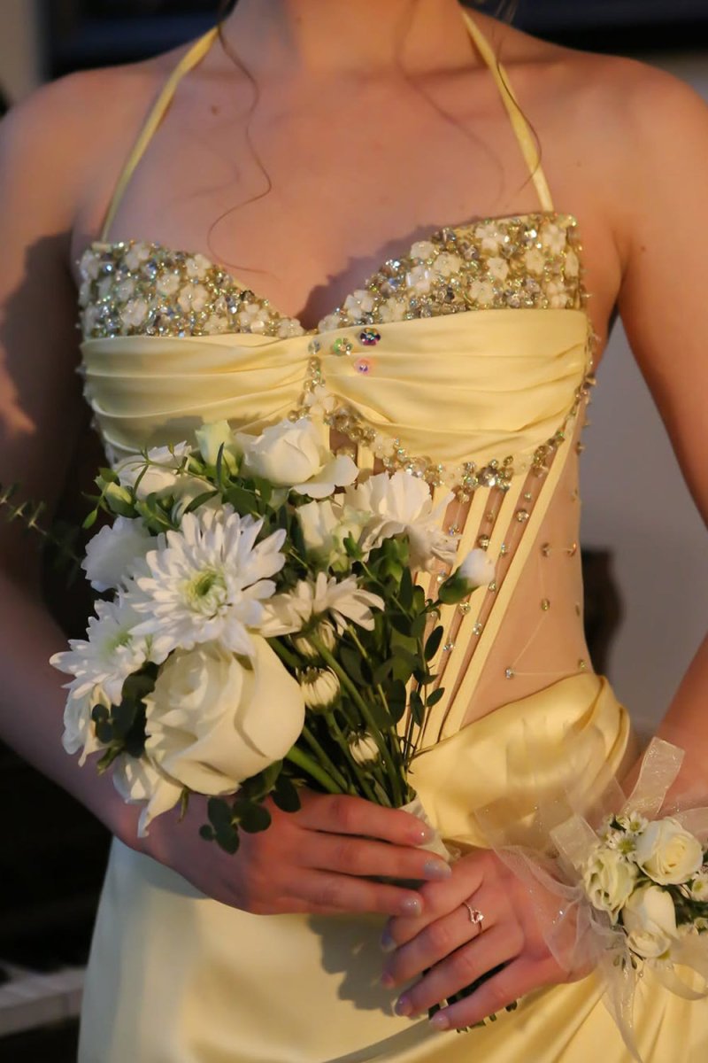 Sweetheart Sleeveless Sequined Beaded Satin Pleated Mermaid Prom Dress