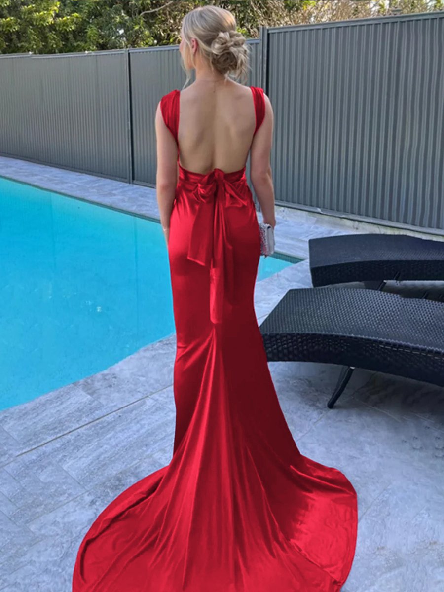 V-Neck Straps Satin Pleated Long Party Gowns Sleeveless Sweep Train Prom Dress