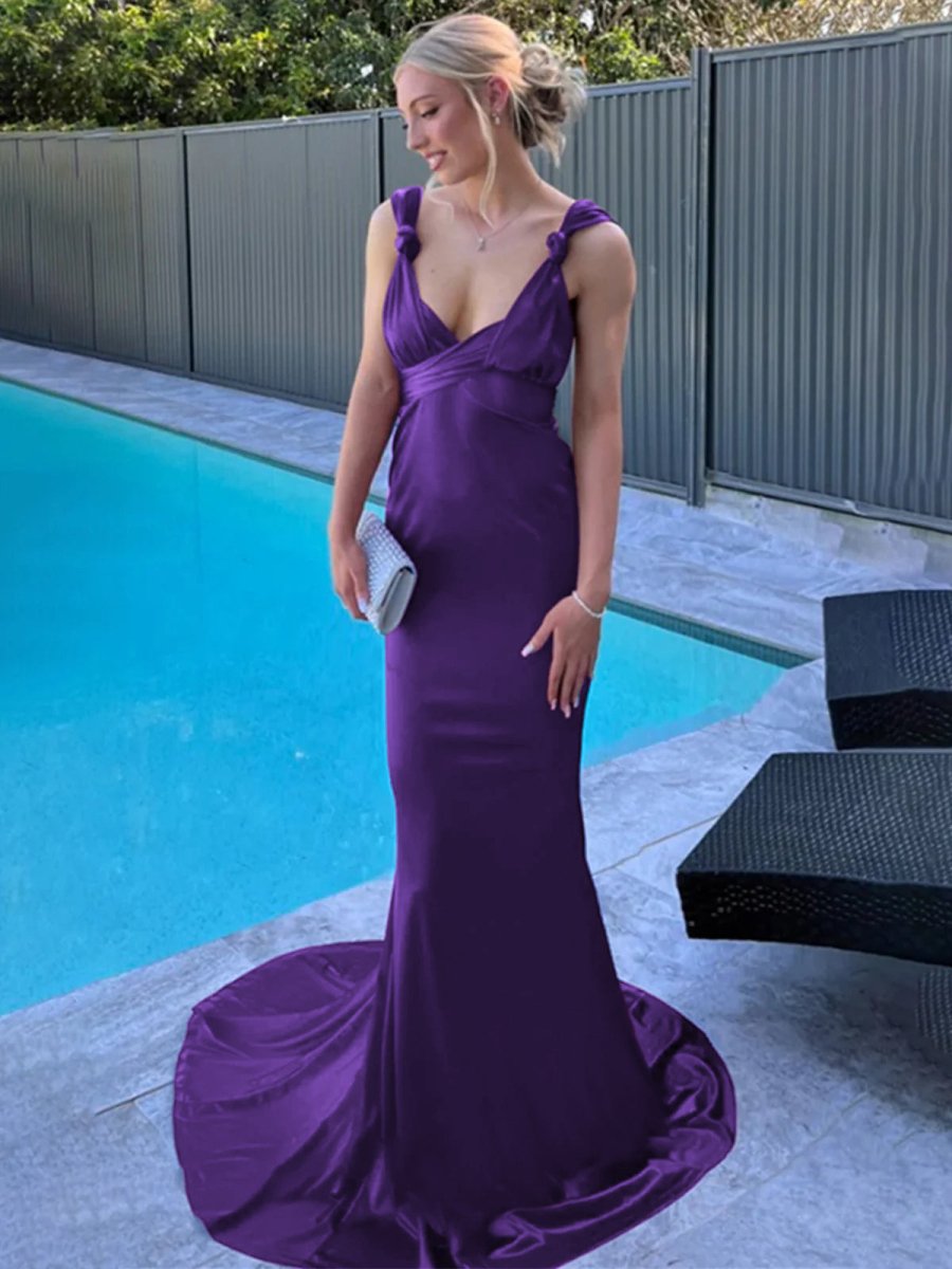 V-Neck Straps Satin Pleated Long Party Gowns Sleeveless Sweep Train Prom Dress