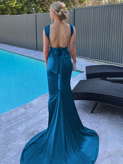 V-Neck Straps Satin Pleated Long Party Gowns Sleeveless Sweep Train Prom Dress