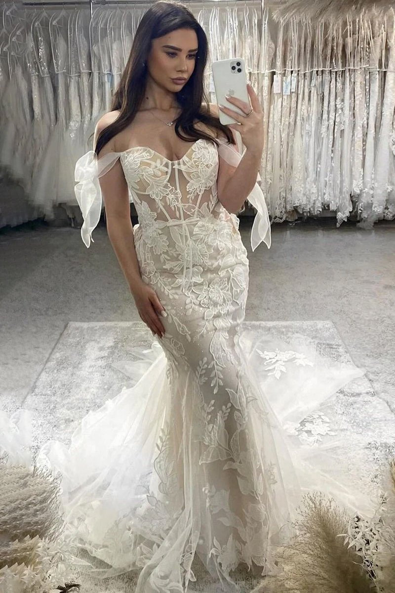 Off-Shoulder Sweetheart Allover Lace Applique Tulle Mermaid Wedding Dress