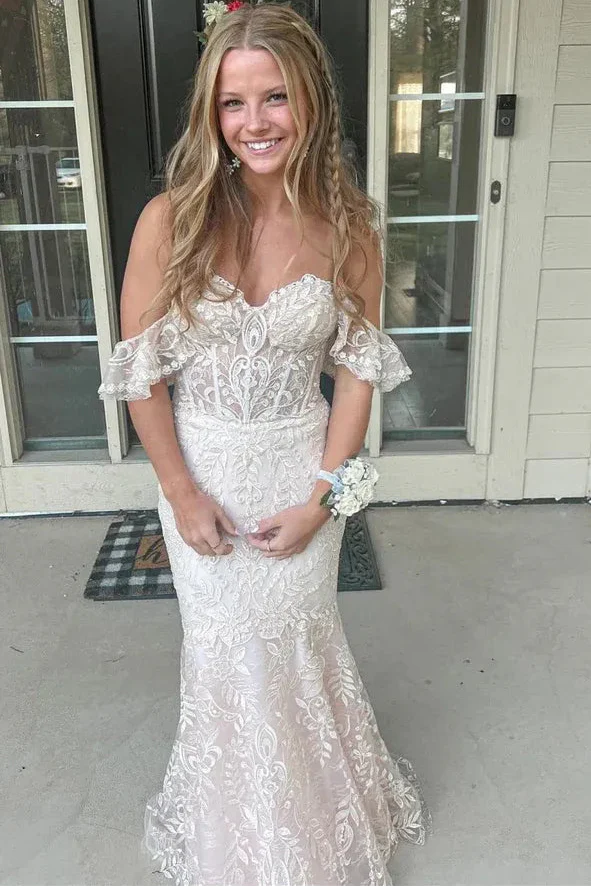 Sweetheart Off-Shoulder Applique Tulle Pleated Sweep Train Trumpet Mermaid Prom Dress