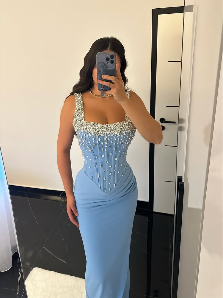 Luxury Blue Spaghetti Straps Beaded Sleeveless Mermaid Evening Dress