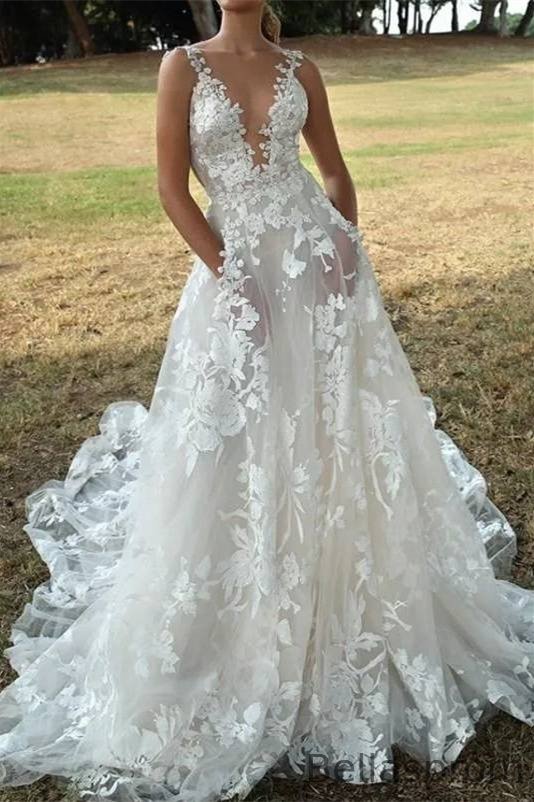 Sleeveless A-Line Wedding Gowns Long With Appliques